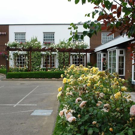 Oaklands Lodge Hotel St Aubin Extérieur photo